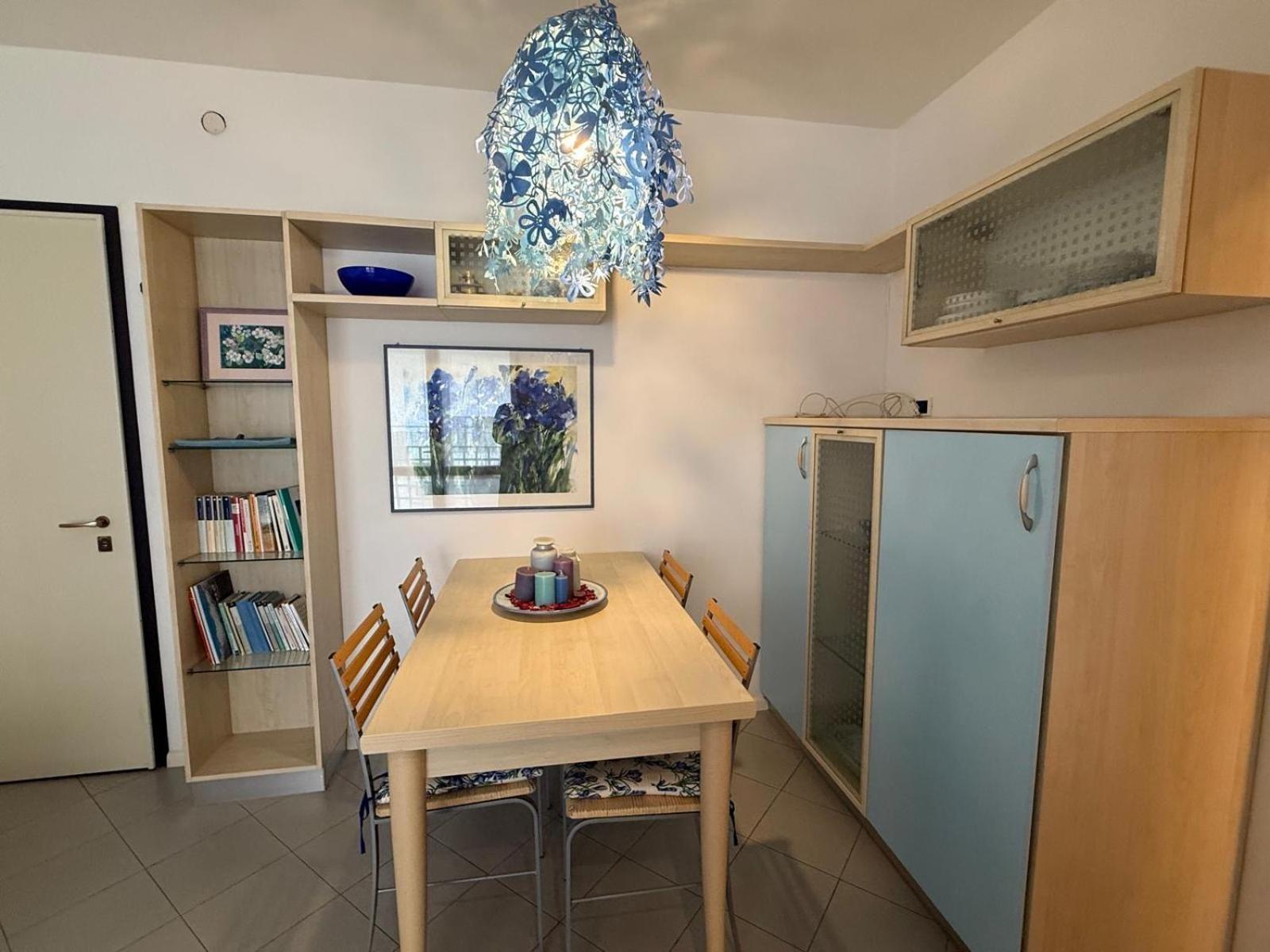 Gracious Apartment Located In The Heart Of Lignano Lignano Sabbiadoro Eksteriør billede
